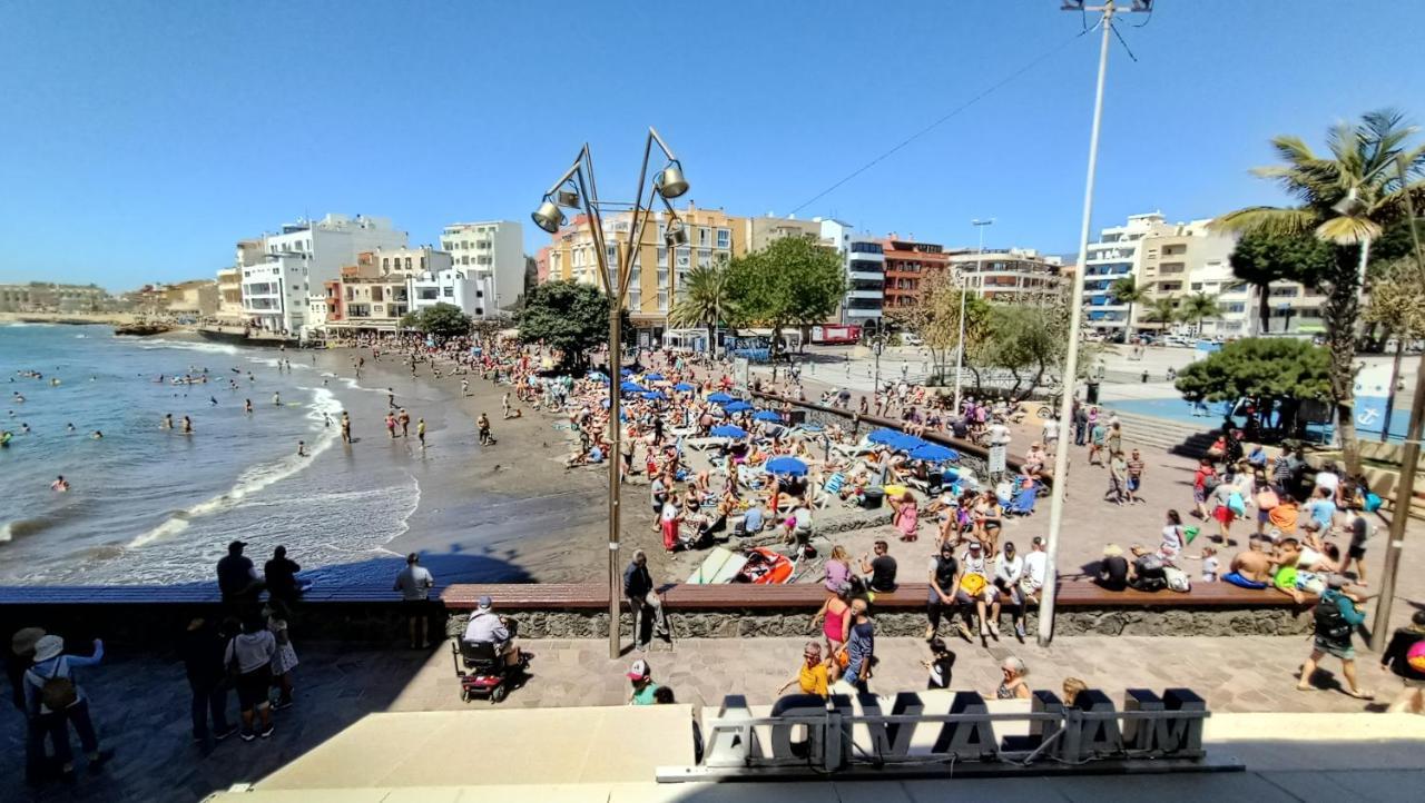 Views Of El Medano Beach, Two 外观 照片
