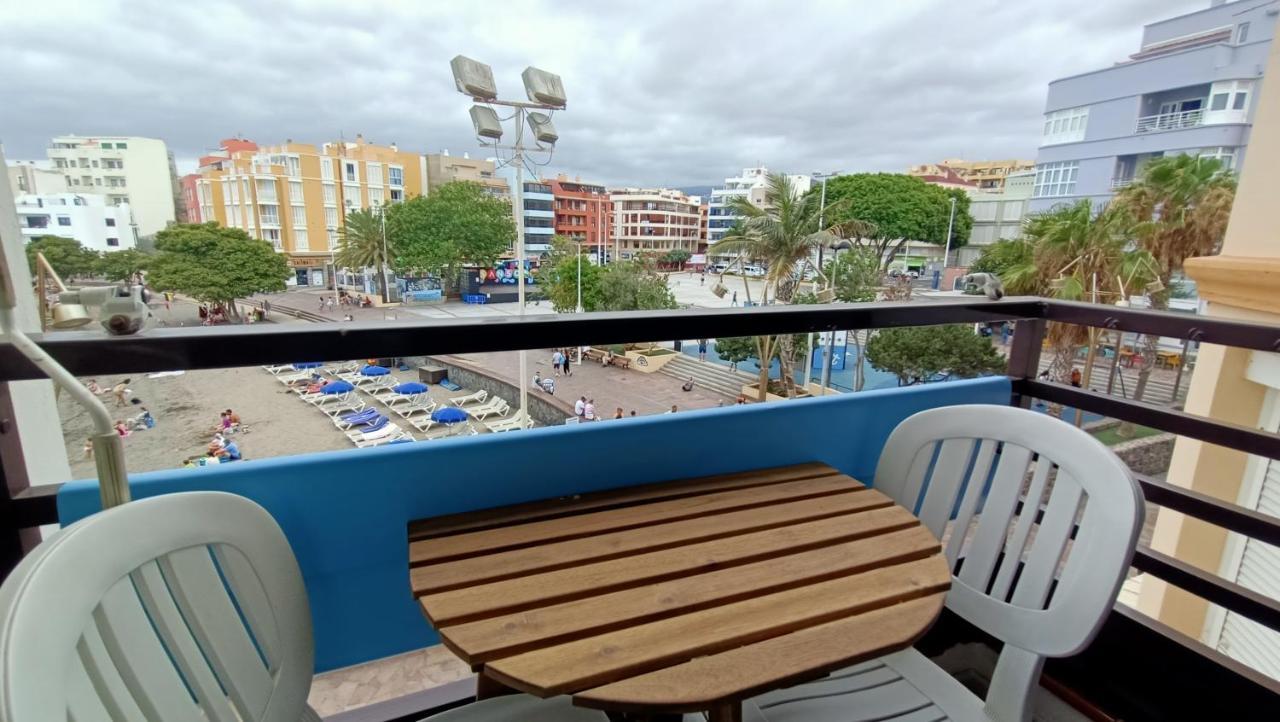 Views Of El Medano Beach, Two 外观 照片