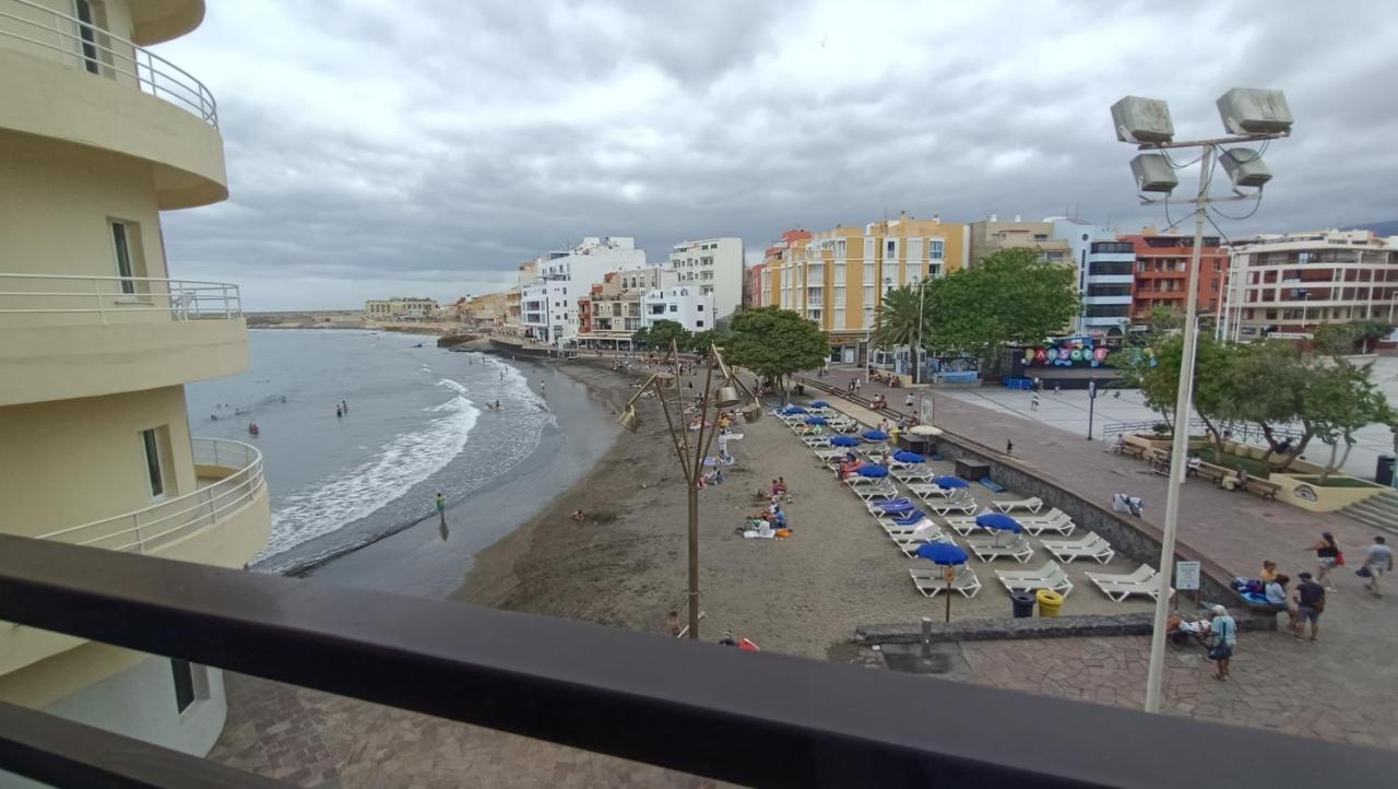 Views Of El Medano Beach, Two 外观 照片